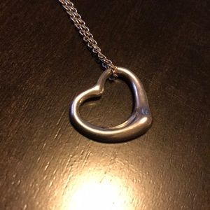 Tiffany & co heart pendant necklace